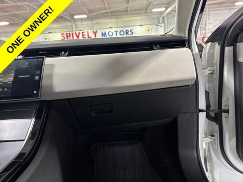 Used 2024 Land Rover Range Rover Evoque S AWD/4WD image 42