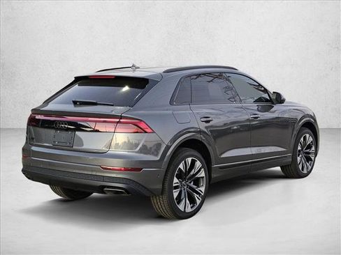 Used 2025 Audi Q8 Premium w/ Black Optic Package AWD/4WD image 2
