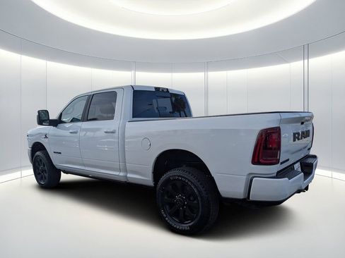 New 2026 RAM 2500 Laramie AWD/4WD image 6