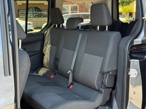 Used 2018 Ford Transit Connect XL FWD image 16