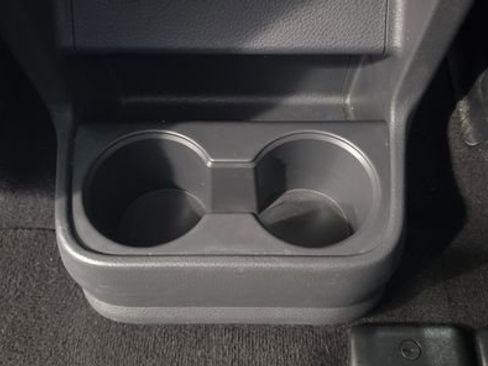 Used 2024 Toyota Sienna LE image 30