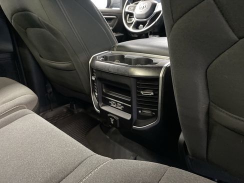 Used 2022 RAM 1500 Big Horn w/ Night Edition image 39