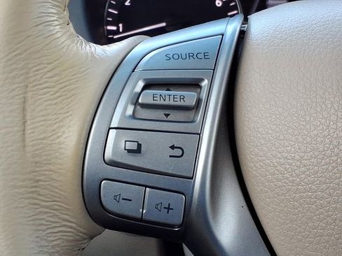 Used 2013 Nissan Altima 2.5 SV image 26