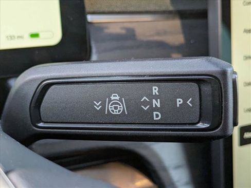 Used 2023 Rivian R1S Adventure image 12