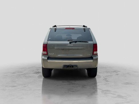 Used 2008 Jeep Grand Cherokee Limited w/ Trailer Tow Group IV AWD/4WD image 5