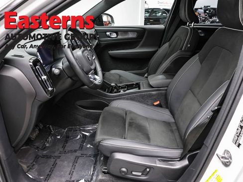 Used 2023 Volvo XC40 Recharge Plus AWD/4WD image 14