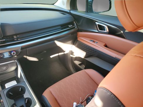 New 2026 Kia Carnival SX w/ SX Dark Edition Package image 13