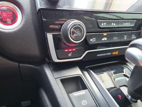 Used 2019 Honda CR-V EX image 18