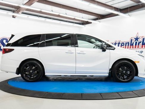 New 2026 Honda Odyssey Sport-L image 12