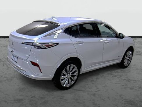 New 2026 Buick Envista Avenir image 4
