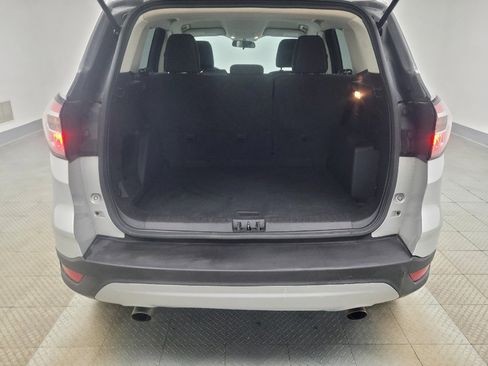 Used 2017 Ford Escape SE FWD image 29