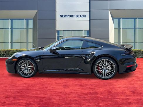 Used 2022 Porsche 911 Turbo AWD/4WD image 2