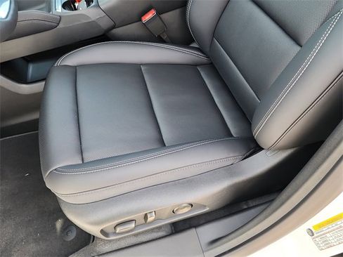 New 2026 GMC Terrain Elevation w/ Elevation Premium Package image 15