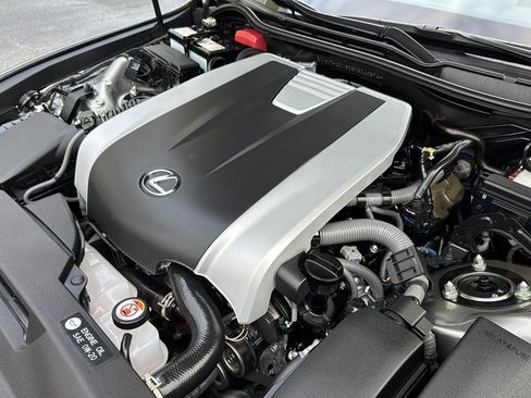 Certified 2023 Lexus IS 350 F Sport image 32