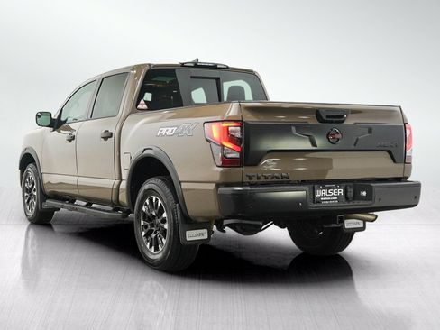 Used 2022 Nissan Titan PRO-4X w/ Pro-4x Convenience Package AWD/4WD image 4