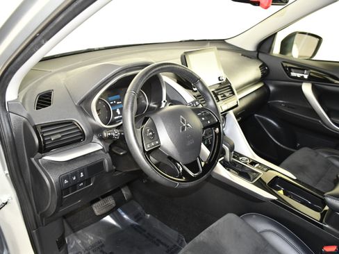 Used 2024 Mitsubishi Eclipse Cross SE image 35