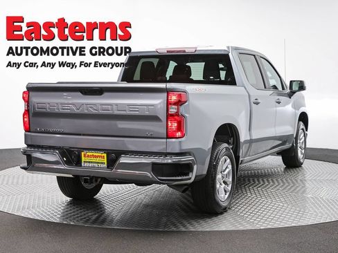 Used 2023 Chevrolet Silverado 1500 LT AWD/4WD image 5