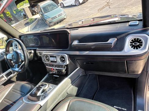 Used 2019 Mercedes-Benz G 550 w/ Exclusive Interior Package image 9