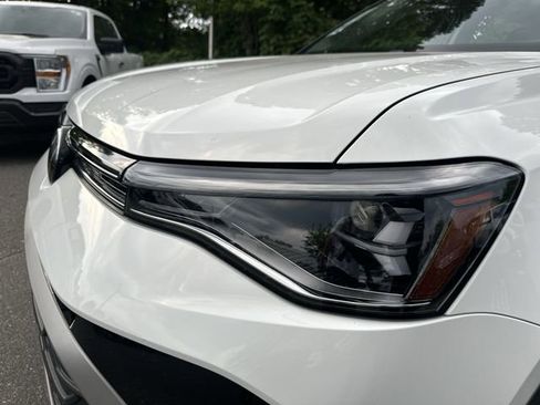 Used 2025 Volkswagen Taos S FWD image 9