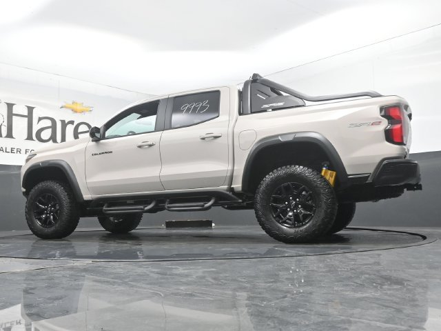 New 2026 Chevrolet Colorado ZR2 w/ Midnight Edition AWD/4WD image 33