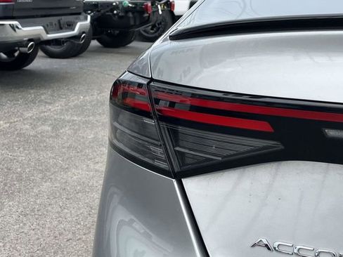 Used 2023 Honda Accord Sport image 10