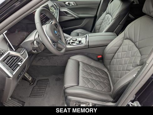 New 2026 BMW X6 xDrive40i AWD/4WD image 16