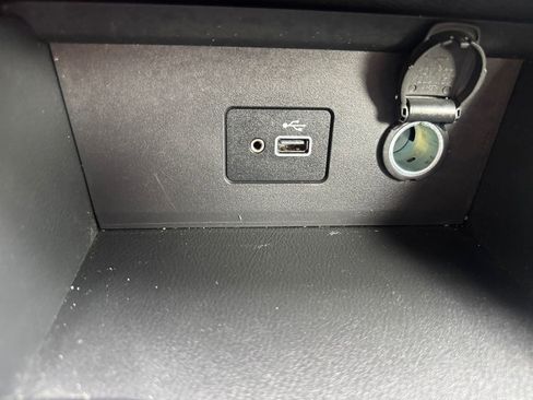 Used 2023 Nissan Sentra S image 25