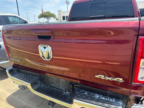 Used 2021 RAM 1500 Big Horn AWD/4WD image 5