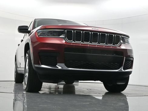 Used 2023 Jeep Grand Cherokee L Laredo w/ Luxury Tech Group I AWD/4WD image 48