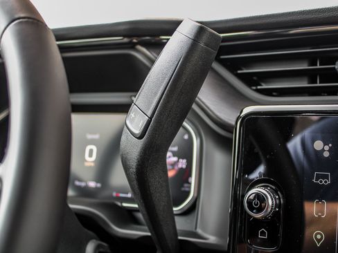 New 2026 GMC Sierra 2500 AT4X AWD/4WD image 39