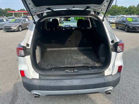 Used 2022 Ford Escape SE AWD/4WD image 10