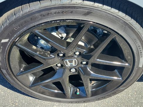 Used 2025 Honda Civic Sport image 10