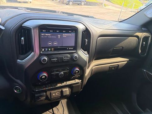 Used 2019 Chevrolet Silverado 1500 RST AWD/4WD image 8