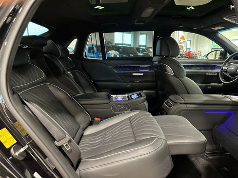 Used 2025 Genesis G90 3.5T AWD/4WD image 67
