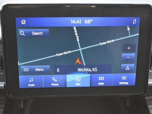 Used 2023 Ford Explorer Limited image 5