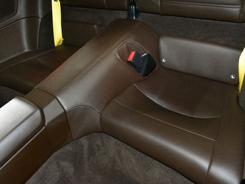 Used 2021 Porsche 911 Turbo image 19