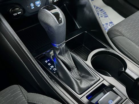 Used 2020 Hyundai Tucson SE image 16