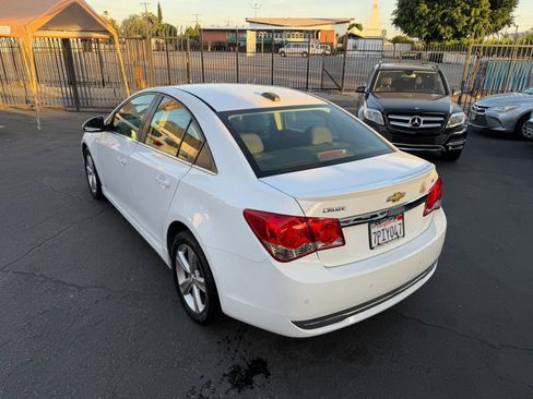 Used 2016 Chevrolet Cruze LT w/ Enhanced Safety Package FWD image 19