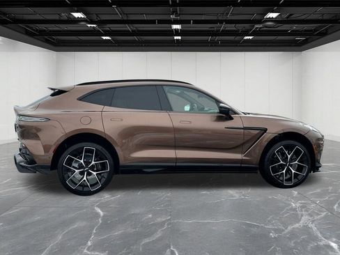 New 2026 Aston Martin DBX 707 AWD/4WD image 9