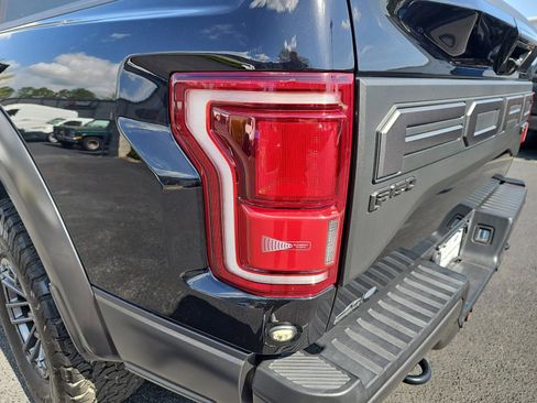 Used 2020 Ford F150 Raptor w/ Equipment Group 802A Luxury image 34