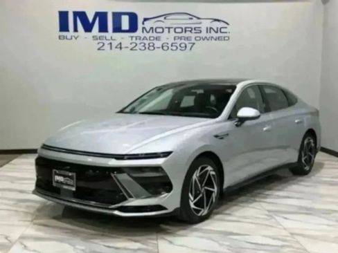 Used 2025 Hyundai Sonata SEL image 1