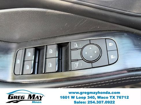 Used 2026 Nissan Rogue SV AWD/4WD image 23