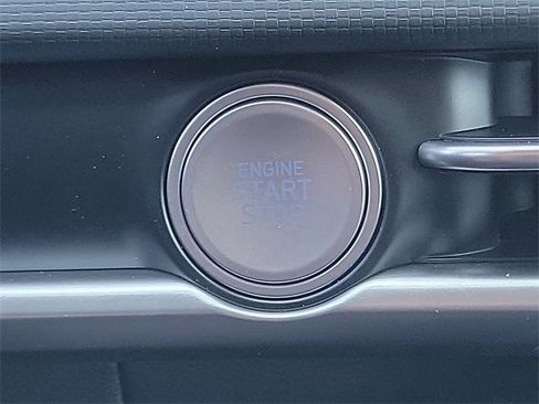 New 2025 Hyundai Santa Cruz SEL image 11