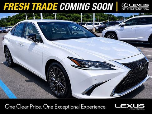 Used 2025 Lexus ES 300h Ultra Luxury FWD image 1
