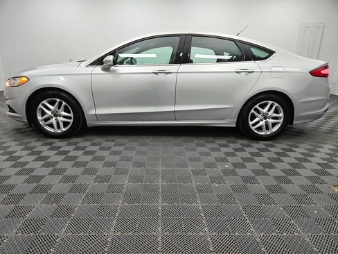Used 2014 Ford Fusion SE image 10