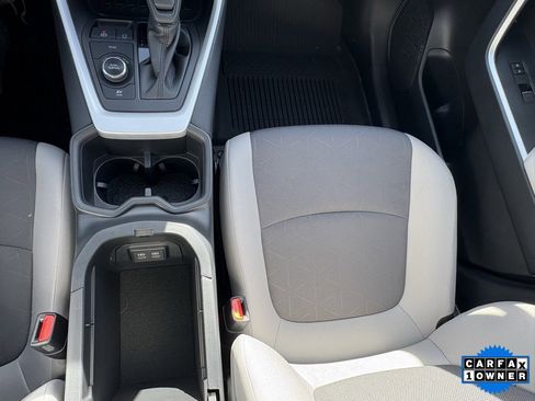 Certified 2025 Toyota RAV4 XLE image 17