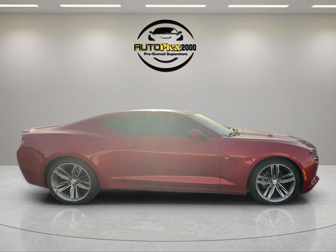 Used 2018 Chevrolet Camaro LT w/ RS Package RWD image 8
