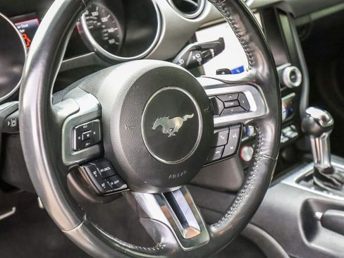 Used 2022 Ford Mustang GT Premium image 23