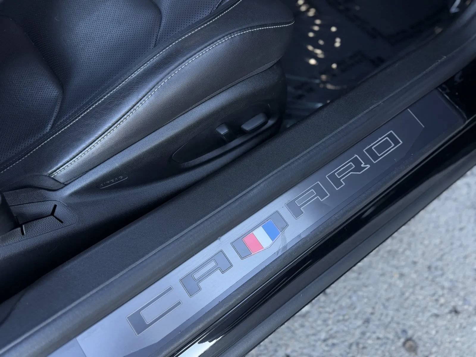 Used 2017 Chevrolet Camaro SS RWD image 32