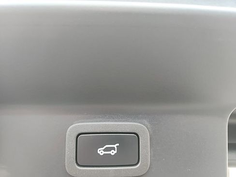 Used 2021 Jaguar F-PACE S AWD/4WD image 13
